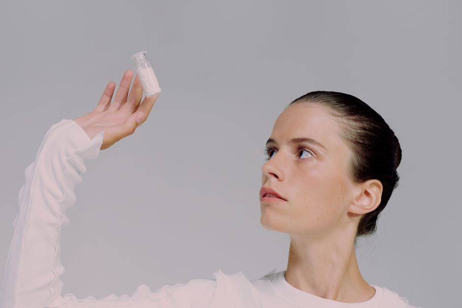 Ceramide vs Panthenol in Sunscreen: Summer Barrier Care Guide